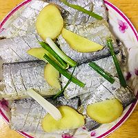 #天猫美味妙妙屋#清蒸带鱼的做法图解1