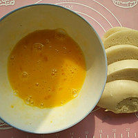 软炸鸡蛋馒头片-首农HELO北京油鸡宝宝蛋试用的做法图解1