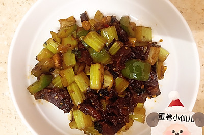 2020宅美食-青椒芹菜辣炒牛肉 下饭菜