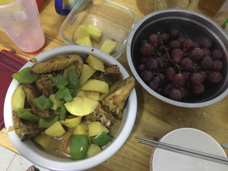 母鸡炖土豆的做法