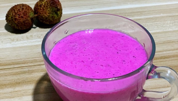 火龙果荔枝酸奶