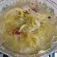 酸菜炖大骨头的做法图解4