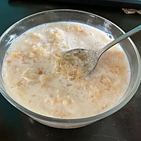 桃胶银耳羹的做法图解3