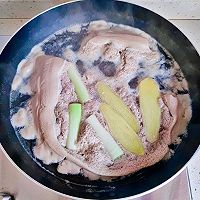 土豆焖牛肉的做法图解4