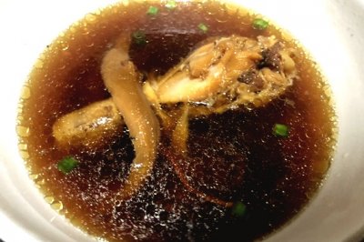七彩菌菇鸡腿补身汤