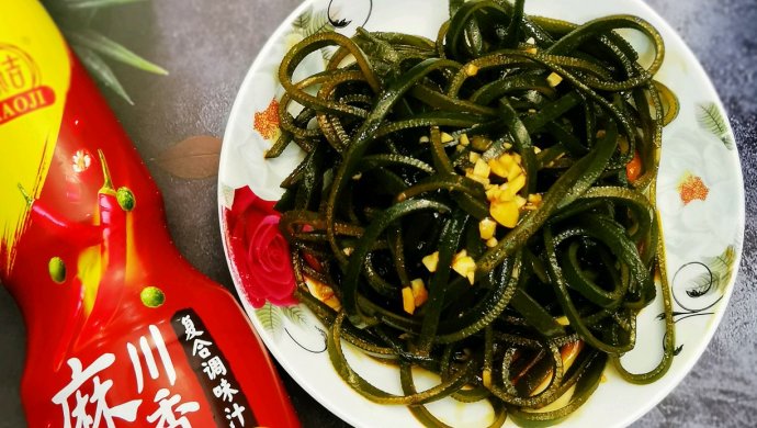 快手凉菜——川香凉拌海带