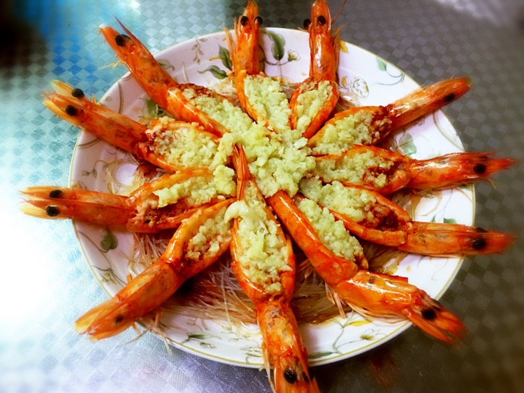 蒜蓉粉丝开背虾的做法图解10