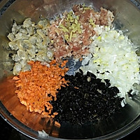 蛤蜊肉馄饨的做法图解1