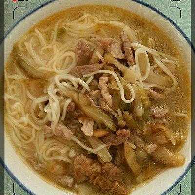 榨菜肉丝面