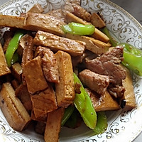 豆腐干炒肉的做法图解8