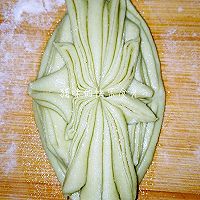 抹茶莲花卷的做法图解18
