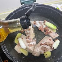 #冬季滋补花样吃法#清炖羊排白萝卜汤的做法图解1
