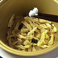 电饭锅版 猪皮腐竹的做法图解7