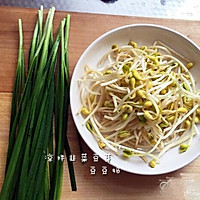 凉拌韭菜豆芽的做法图解2