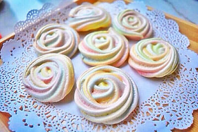 彩虹玫瑰蛋白饼干