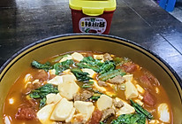 #暖冬酱在手，嗨吃部队锅#酸辣麻食的做法