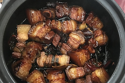 砂锅红烧肉