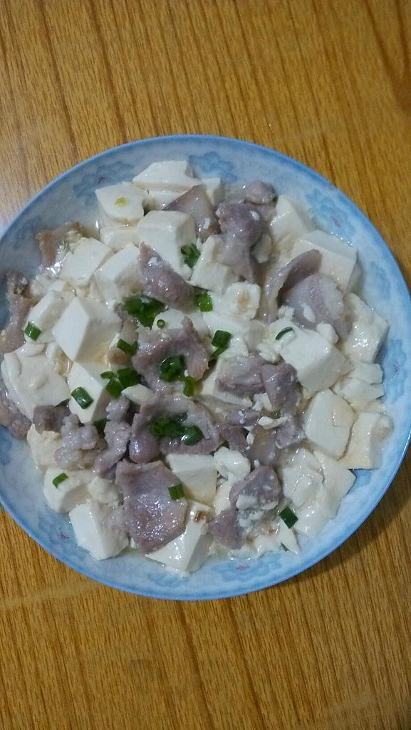 后腿肉炒嫩豆腐的做法