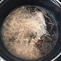 宝宝辅食--菠菜西蓝花鸡蛋牛肉面12+的做法图解4
