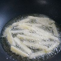 炸薯条的做法图解5