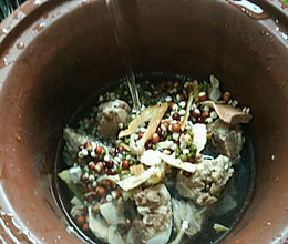 淮山薏米排骨去湿汤的做法