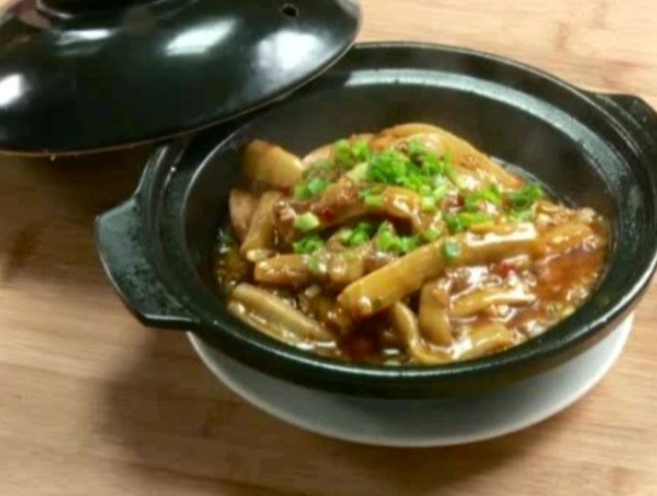 咸鱼茄子煲的做法
