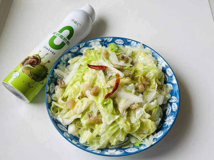 油渣炒莲白菜的做法