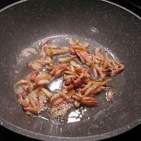 #餐桌上的春日限定#咸肉冬菇粉丝汤的做法图解2
