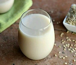 风靡日本的糙米乳（糙米牛奶）！一种代替牛奶的饮品