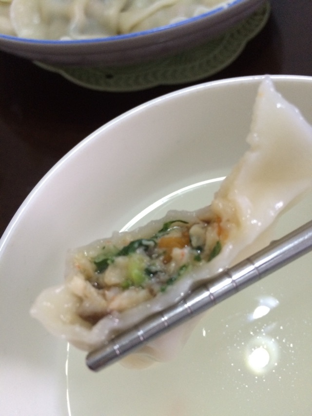 猪肉鲜虾水饺的做法图解5