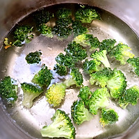 圣诞树沙拉#丘比轻食厨艺大赛#的做法图解6