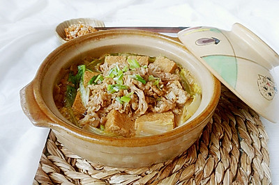 肥牛豆腐白菜锅