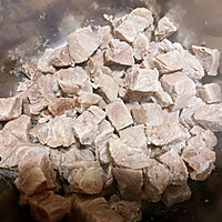 白萝卜烧牛肉的做法图解2