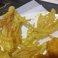 椒盐金针菇的做法图解5