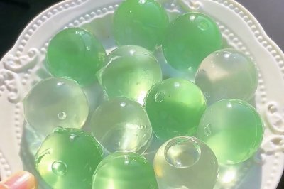 清凉薄荷啵啵果冻 ，一口下去瞬间清醒