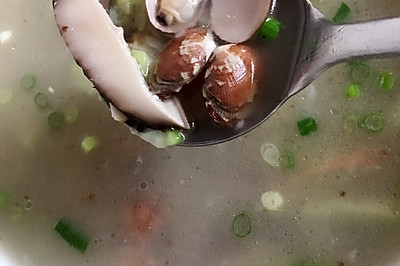 丝瓜花甲蘑菇汤