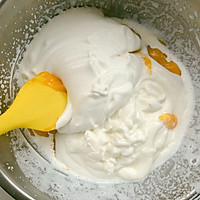自制芒果酸奶雪糕的做法图解3