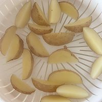 家庭版薯角做法的做法图解3