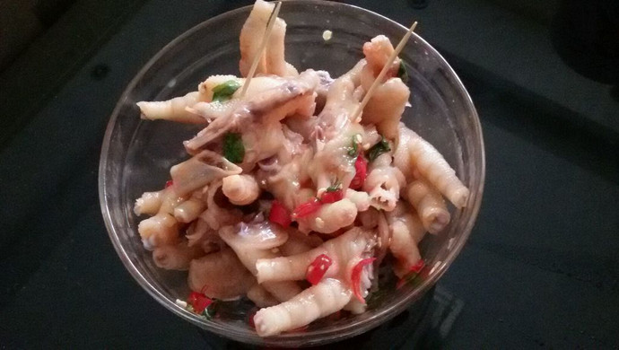 叉烧拌鸡爪