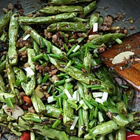 梅干菜煸四季豆的做法图解7
