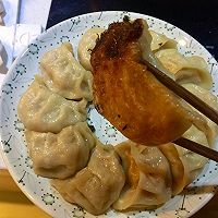 虾仁锅贴的做法图解10