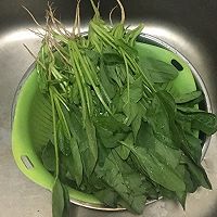 漫画料理还原2.0-芝麻菠菜的做法图解1