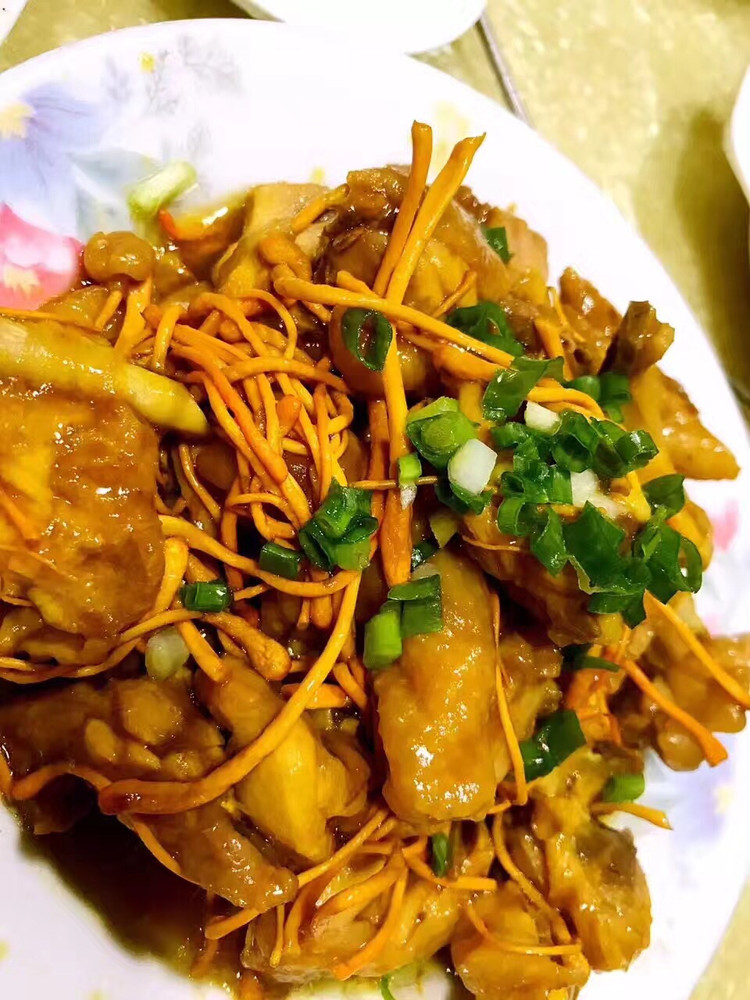 虫草花蒸鸡肉的做法