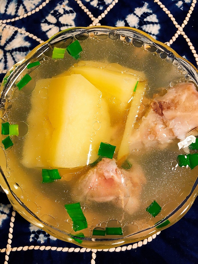 大骨土豆汤的做法