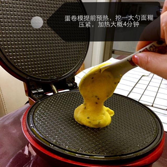 手工酥脆蛋卷的做法图解9