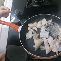 调料包版酸菜鲈鱼的做法图解4