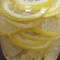 酸酸甜甜柠檬片的做法图解2