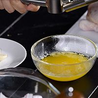 德普烘焙食谱—香蒜黄油烤鸡的做法图解5