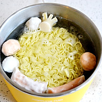 韩式芝士泡面锅的做法图解3