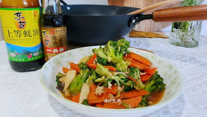 蚝油西兰花杏鲍菇